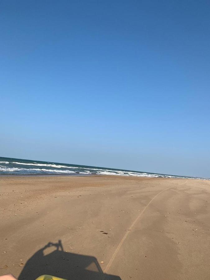 Ap Cumbuco 04 Beach Place - Mobiliado E Completo A 200M Da Praia Luaran gambar